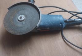 Location outil Meuleuse disqueuse 230mm Bosch près de Clairoix