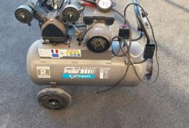Location outil Compresseur électrique près de Cuxac-d'Aude