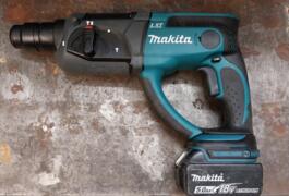 Location outil Perforateur burineur électrique Makita près de Cuxac-d'Aude