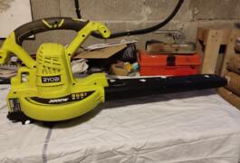 Location outil Aspirateur souffleur électrique Ryobi près de Séreilhac