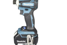 Location outil Visseuse à choc électrique Makita près de Roanne
