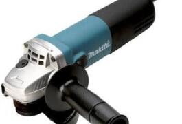 Location outil Meuleuse électrique Makita près de Soubran