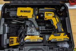 Location outil Visseuse Placoplatre  Dewalt près de Vendin-le-Vieil