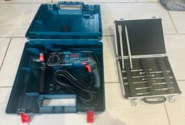 Location outil Perforateur burineur électrique Bosch près de Bitche