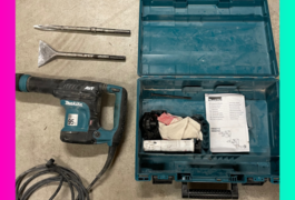 Location outil Burineur perforateur Makita  1100w électrique Makita près de Le May-sur-Èvre