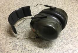 Location outil Casque anti-bruit  près de Verson
