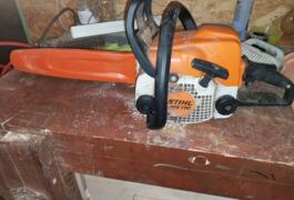 Location outil Tronçonneuse Thermique Stihl près de La Roque-d'Anthéron