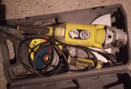 Location outil Découpeuse à disque électrique Ryobi près de Vexin-sur-Epte