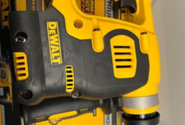Location outil Burineur perforateur électrique Dewalt près de Onet-le-Château