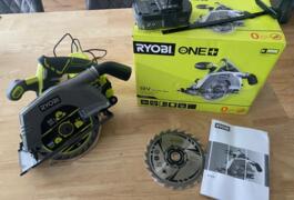 Location outil Scie circulaire électrique Ryobi près de Nanterre