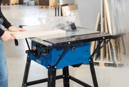 Location outil Scie circulaire sur table électrique près de Montastruc-la-Conseillère