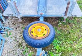 Location outil Remorque porte moto Moins de 750kg près de Chilly-le-Vignoble