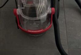 Location outil Bissel électrique près de Loos