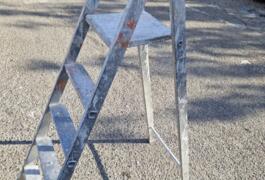 Location outil Escabeau professionnel  près de Nice