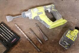 Location outil Perforateur burineur électrique Ryobi près de Orléans