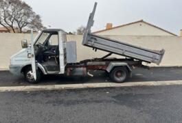 Location outil Camion benne Plus de 5m3 près de Carcassonne