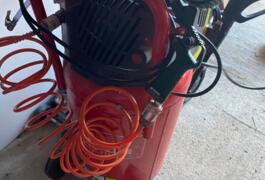 Location outil Compresseur électrique près de Chavanoz