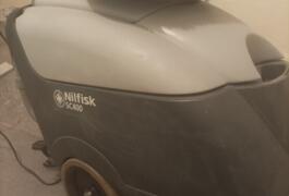 Location outil Autolaveuse électrique Nilfisk près de Thiers