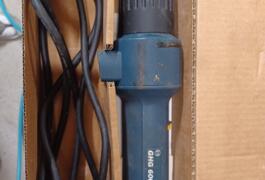 Location outil Decapeur thermique 2000w  Bosch près de Pleurtuit