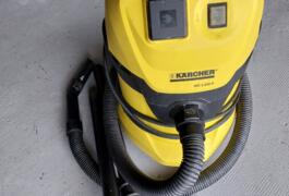 Location outil Aspirateur eau poussière électrique Karcher près de Ploemeur