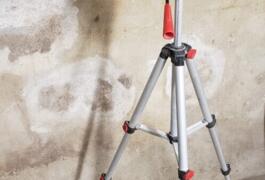 Location outil Niveau laser  Bosch près de Flers