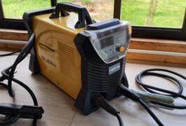 Location outil Poste à souder inverter électrique près de Sarzay