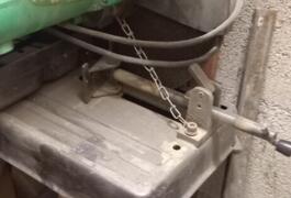 Location outil Tronçonneuse à disque électrique près de Tours-en-Savoie