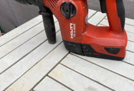 Location outil Perforateur à percussion électrique Hilti près de Vailhauquès