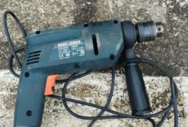 Location outil Perceuse black et decker 550 watt à Libourne  Black et decker près de Fronsac