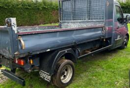 Location outil Camion benne Plus de 5m3 près de Autreville