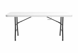 Location outil Tables pliantes  près de Rochegude