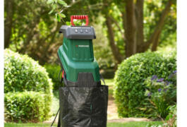 Location outil Broyeur à branches électrique près de Non renseignée