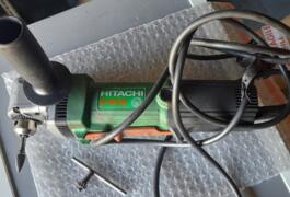 Location outil Perceuse électrique Hikoki près de Sommepy-Tahure