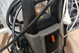 Location outil Nettoyeur haute pression électrique près de Herbignac