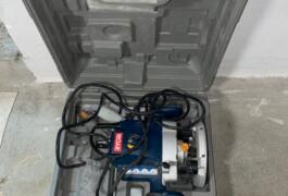 Location outil Défonceuse à bois électrique Ryobi à Grenoble  Ryobi près de Saint-Égrève