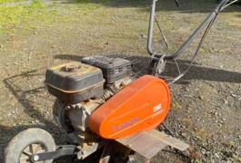 Location outil Motoculteur Thermique Husqvarna près de Arbrissel