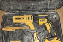 Location outil Visseuse à placo électrique Dewalt près de Le Meux