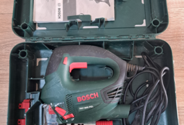 Location outil Scie sauteuse Filaire Bosch près de Vallet