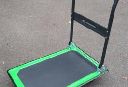 Location outil Chariot pliable manutention, charge 150 kg  près de Savenay