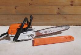 Location outil Tronçonneuse à bois Sans-fil Stihl près de Roiffieux