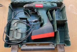 Location outil Visseuse perceuse Sans-fil Metabo près de Clermont-Ferrand