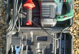 Location outil Perforateur burineur électrique près de Roissy en brie