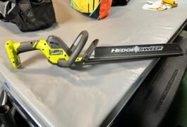 Location outil Taille haie électrique Ryobi près de Vizille