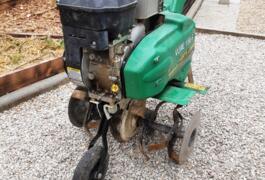 Location outil Motobineuse  Briggs &amp; stratton près de Longueville