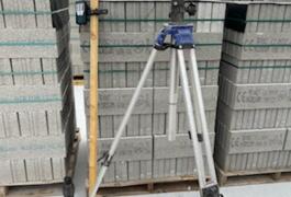 Location outil Loue laser tournent  Bosch près de Cornebarrieu