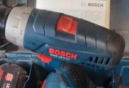 Location outil Perceuse visseuse Sans-fil Bosch près de Saint-Riquier