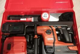 Location outil Burineur perforateur électrique Hilti près de Mesnil-Raoul