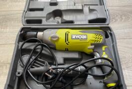 Location outil Perceuse à percussion électrique Ryobi près de Toulon