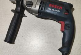 Location outil Perceuse à percussion électrique Bosch près de Fréjus