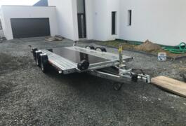 Location outil Remorque porte voiture Plus de 750kg près de Guichen